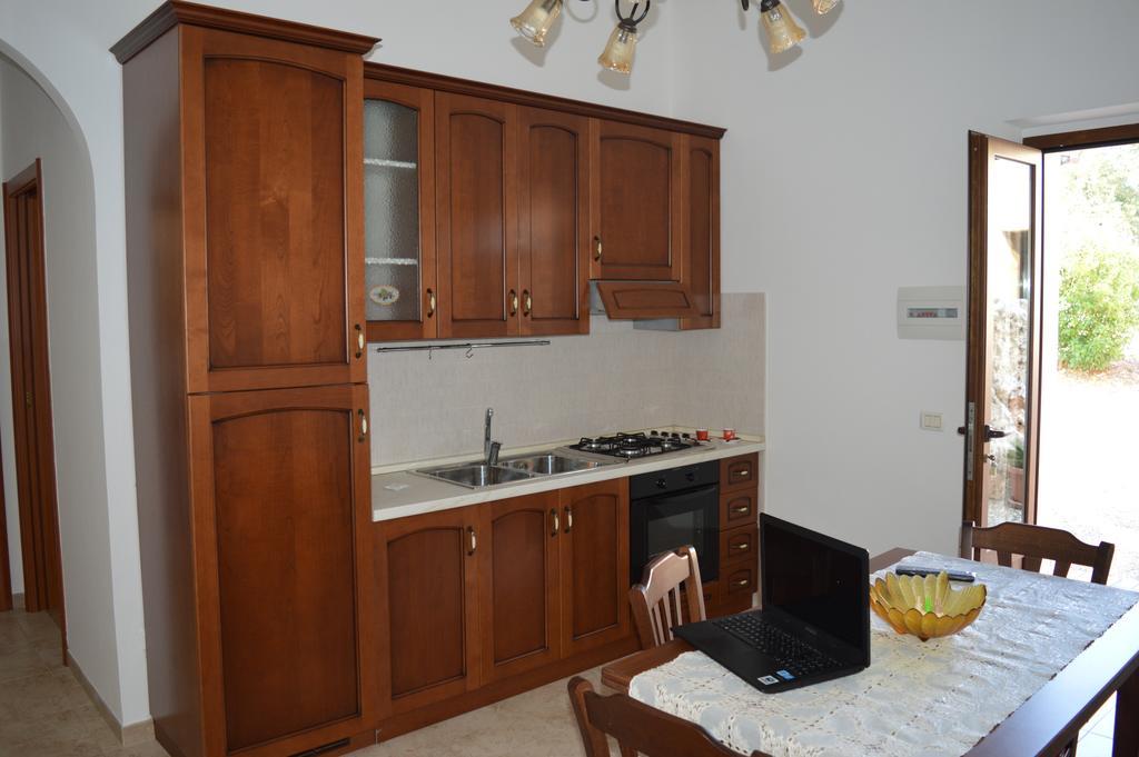 Masseria Paglieroni Martina Franca Habitación foto
