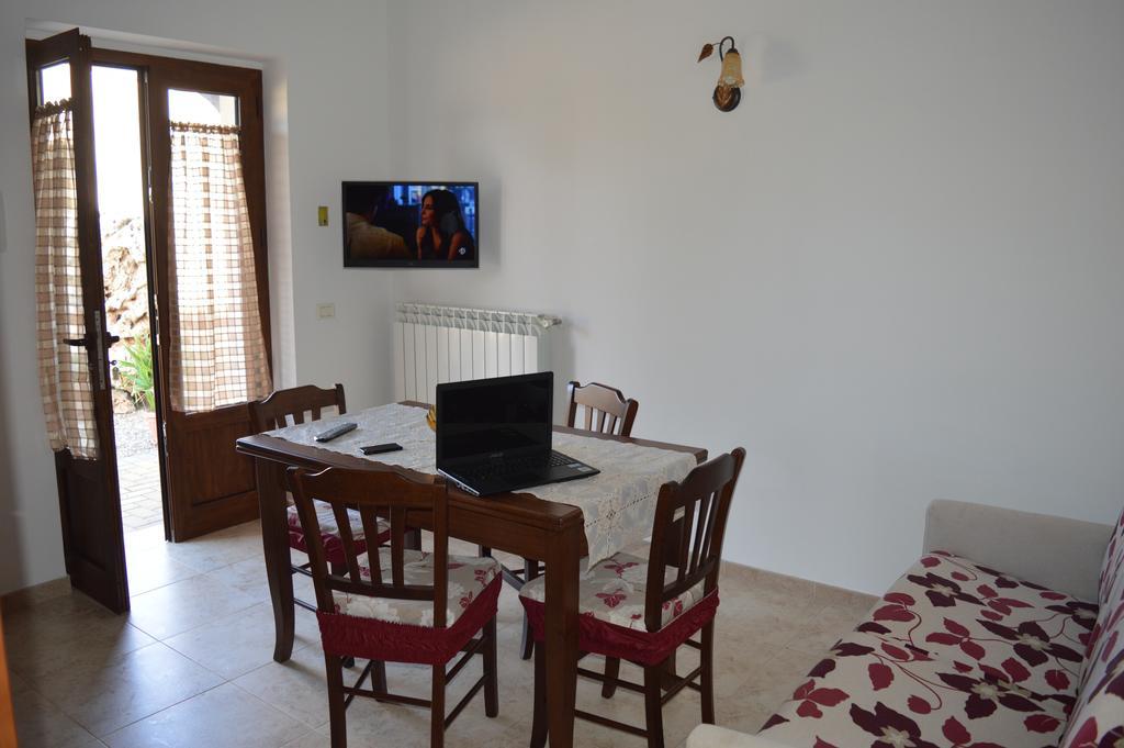 Masseria Paglieroni Martina Franca Habitación foto